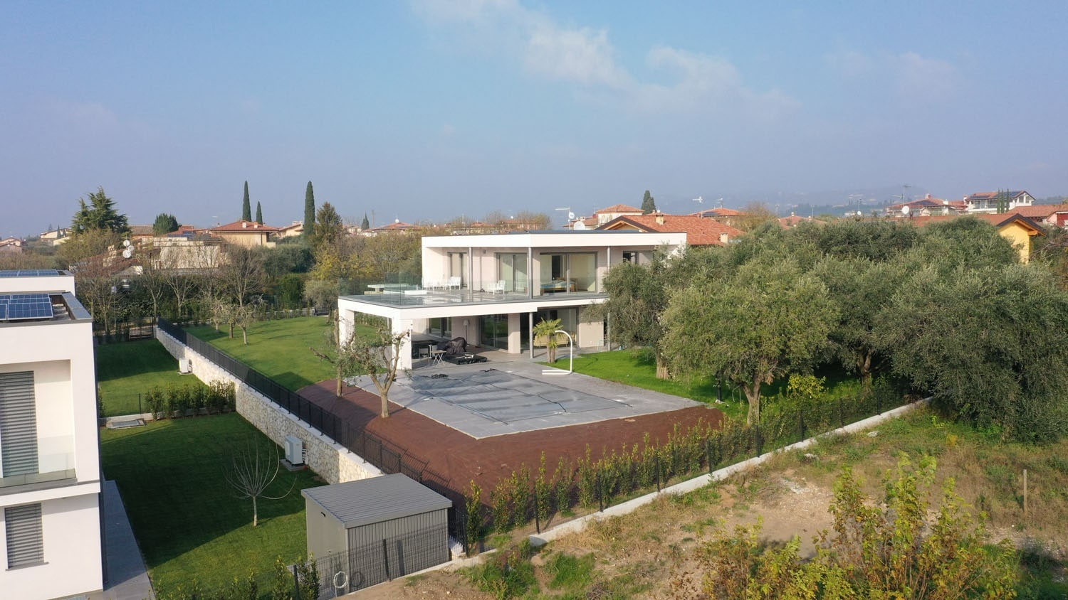 3 modern villas in Lazise
